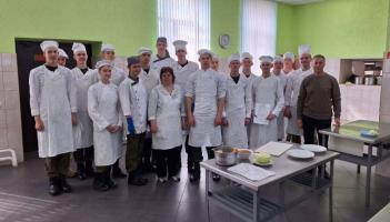 Курсанты 2-го курса проходят учебную практику №2 в 114 школе подготовки прапорщиков и специалистов продовольственной службы 72-го Объединенного учебного центра